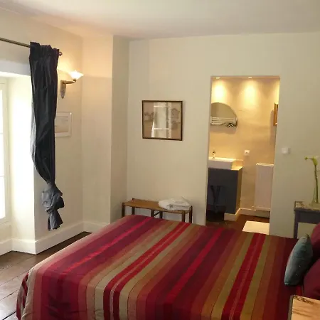 Le Manoir Roussines